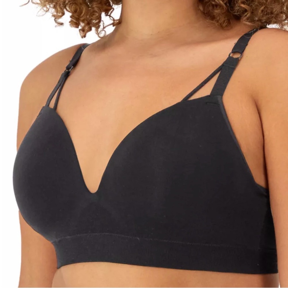 NWT Maidenform Seamless Foam Bralette